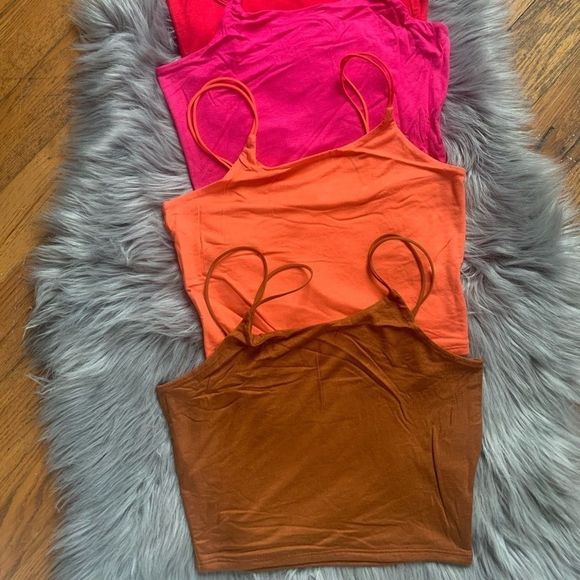 🔥(Set of 4) Double Strap Crop Top Cami - Picture 8 of 8